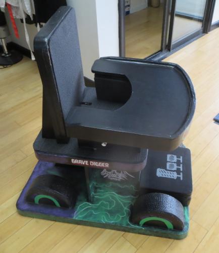 sitting-2019-22-IMG 0100